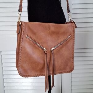 Isabelle Shoulder Bag